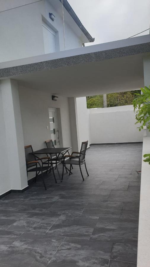 Izzy 2 Apartment Senj  Exterior foto
